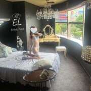 ヒメ日記 2026/02/20 11:52 投稿 える　心奪われる上品な美女 ROYAL FACE