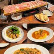 ヒメ日記 2026/03/11 09:02 投稿 える　心奪われる上品な美女 ROYAL FACE