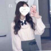 ヒメ日記 2026/03/29 09:22 投稿 える　心奪われる上品な美女 ROYAL FACE