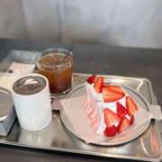 ヒメ日記 2026/04/04 21:12 投稿 える　心奪われる上品な美女 ROYAL FACE