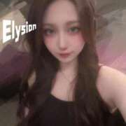 ヒメ日記 2026/07/15 07:36 投稿 える　心奪われる上品な美女 ROYAL FACE