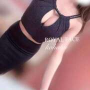 ヒメ日記 2025/11/28 15:52 投稿 こはく　小柄で細身なGカップ美女 ROYAL FACE