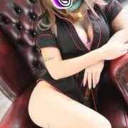 ヒメ日記 2025/12/01 12:22 投稿 ティナ　語り継がれる彼女の魅力 ROYAL FACE