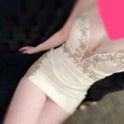 れん　夢叶う至高の時間をお約束 むっちり？がりがり？ ROYAL FACE