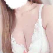 りおん 予約ありがとう☺️💓 ぽっちゃり巨乳素人専門店ぷにめろ渋谷店