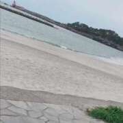 なのか 不機嫌？ ぽっちゃり巨乳素人専門店ぷにめろ池袋店