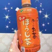 サーナイト 雨降ってきました☂️ 上野ハンドメイド