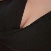 川越るな 秋葉原に…… 色気あるワイフ