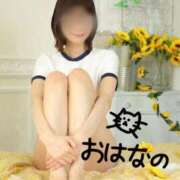 なの おはなの♡ The White