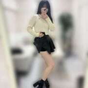 ヒメ日記 2025/12/21 05:41 投稿 真っ白19歳は…XXが好き！ グッドスマイル