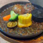 ヒメ日記 2025/12/19 00:08 投稿 おけつ とある風俗店♡やりすぎさーくる新宿大久保店♡で色んな無料オプションしてみました