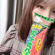 浅倉ここ 糖分補給🍉🍨 全裸にされた女たちor欲しがり痴漢電車