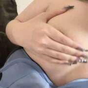 ヒメ日記 2025/11/05 23:52 投稿 しずく※純白の中に潜むエロス刃 即イキ淫乱倶楽部 船橋店