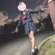 体験期間りえ『SSS級候補☆キレカワ華奢なミニマム美少女』 涼しいね❤️お兄さん達は明日もお休み？ 錦糸町派遣型JKリフレガチあい