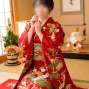 つきな 明けましておめでとうございます🎍 ルーフ福井