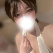 のん 本日も出勤してます✨ 神田エマニエル