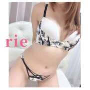 ヒメ日記 2025/11/10 14:00 投稿 りえ ノーブラで誘惑する奥さん谷九・日本橋
