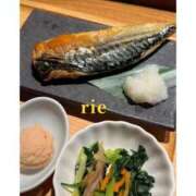 ヒメ日記 2025/11/12 02:15 投稿 りえ ノーブラで誘惑する奥さん谷九・日本橋