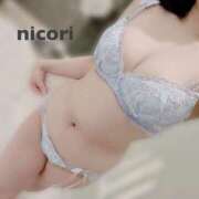 ヒメ日記 2025/11/06 14:59 投稿 にこり 素人ぽちゃカワ学園