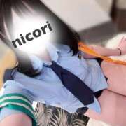 ヒメ日記 2026/01/15 18:02 投稿 にこり 素人ぽちゃカワ学園