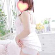 ヒメ日記 2025/12/23 18:46 投稿 はな 白いぽっちゃりさん