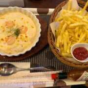 ヒメ日記 2025/12/06 06:16 投稿 かえで愛がいっぱいIカップ ぴゅあぱい松戸♡ぽちゃかわ巨乳専門