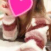 秋月 しおん☆完全地元綺麗系美人 気をつけて…🥺 ～地元厳選美女がお出迎え～私の部屋にキテネ！トレビの泉