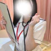 桜庭　あこ 絶対みて？？ 現役ナースが精液採取に伺います 梅田店