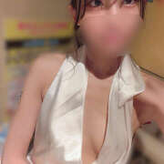 みか ⛄️ エマニエル秋葉原