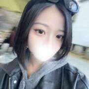 ひびき★坂道系イチャ好きJD★ 見ててくれる？ 渋谷S級素人清楚系デリヘル chloe