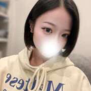 ひびき★坂道系イチャ好きJD★ 週末〜！ Chloe五反田本店　S級素人清楚系デリヘル