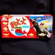 吉澤こと おっとっと🦖 全裸美女からのカゲキな誘惑