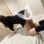 ヒメ日記 2025/11/28 20:28 投稿 りさ★男性経験極少の純真美少女 渋谷S級素人清楚系デリヘル chloe