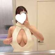 ヒメ日記 2025/12/01 10:09 投稿 なえ★Iカップ×有名大現役JD S級素人清楚系デリヘル chloe