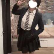 ヒメ日記 2025/11/24 14:00 投稿 いるみ ホワイトハウス