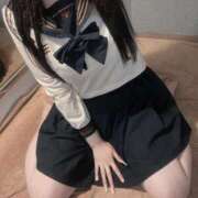 ヒメ日記 2025/11/27 10:30 投稿 いるみ ホワイトハウス