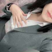 ヒメ日記 2025/11/21 14:07 投稿 星野　にいな OLピンクコレクション