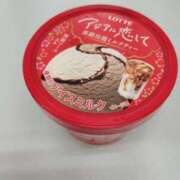 ゆこ アイス🍦 KOBE GOLD