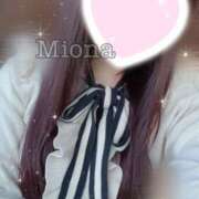 みおな 🩵出勤🩵 シルクハット