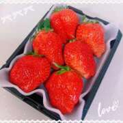 みずな 踊らされ、笑われても、得られるものはある🩵 ハイブリッドヘルス西川口