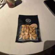 せいな 明日明後日は出勤です‼️ 黒い金魚（札幌）