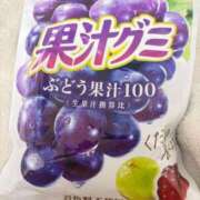 せいな グミ！🍇 黒い金魚（札幌）