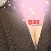 ヒメ日記 2025/11/28 15:22 投稿 あゆ 白いぽっちゃりさん