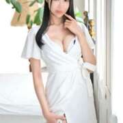 Riona ??本日、初出勤いたします? CELEB（セレブ）