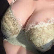 ヒメ日記 2025/12/04 04:11 投稿 黒岩ぺろ 埼玉出張エステ美魔女セレブ