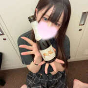 ねむ 初シャンパン嬉しい🥰🫶 Beauty Street