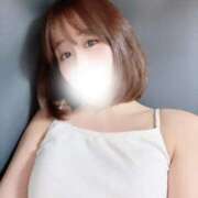 きほ 明日出勤します🐱🎀次回未定💭... 桃色クリスタル