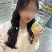 美波 飛鳥 キラキラしたもの💍💎 CASA BIANCA（カーサ・ビアンカ）