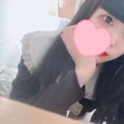 りぃな S 今週出勤予定🐰 PERO PERO NINE