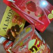 アオ【ヘルス】 わあーい マネキン神宮店